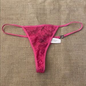 Victoria’s Secret Vintage 06 Sexy Little Things Low Rise Thong Panties Pink Lace